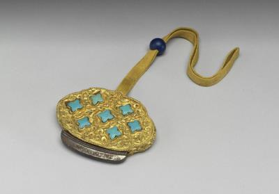 图片[2]-Gilt flint case with opaque glass inlay.-China Archive